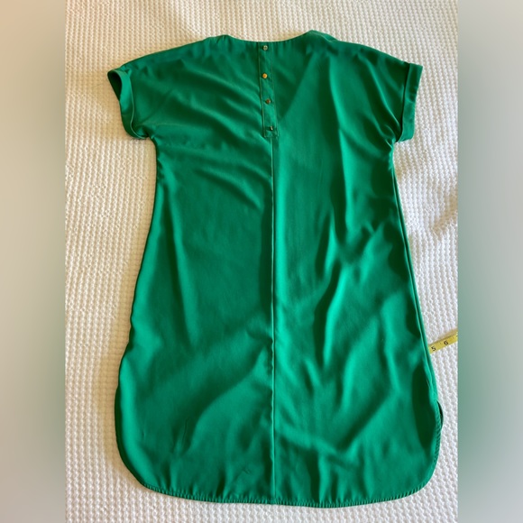 A New Day V Neck Dress in green - Picture 5 of 7
